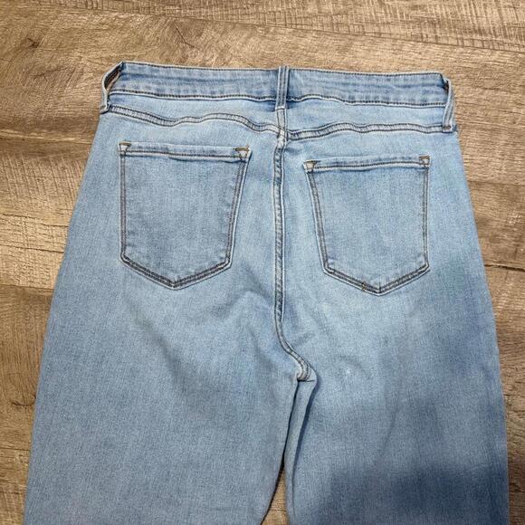 Old Navy High-Waisted Wow Straight Ankle Jeans - Picture 10 of 10